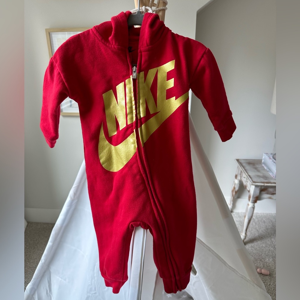 NIKE zippered sweatshirt romper
